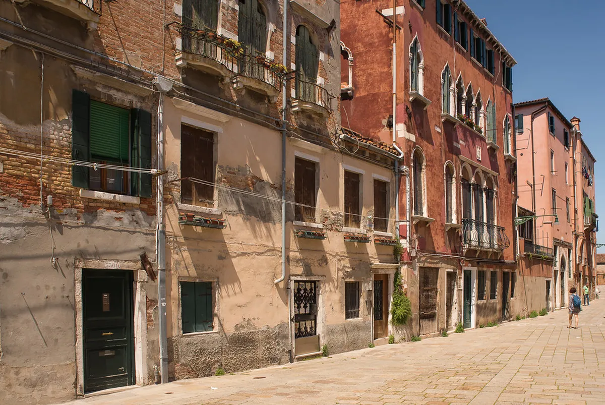 Undiscovered Cafes in Braga's Historic Neighborhoods