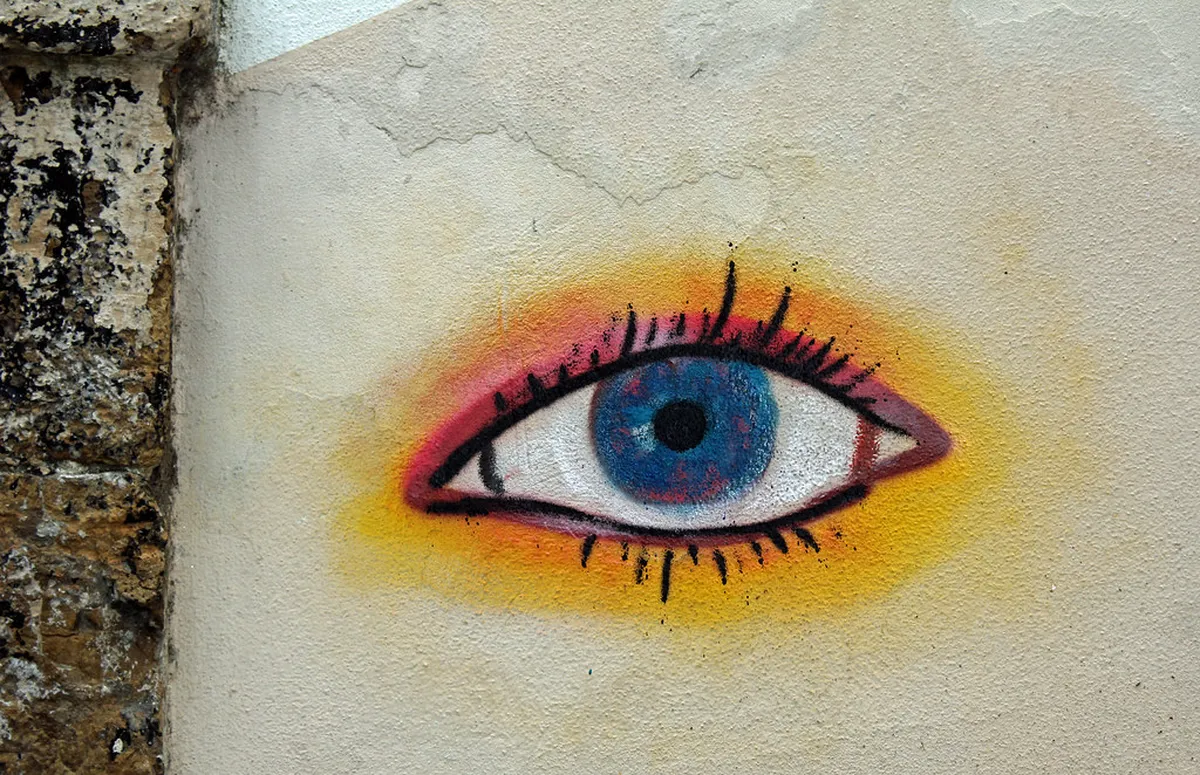 Discover Vibrant Coimbra Street Art in 2025