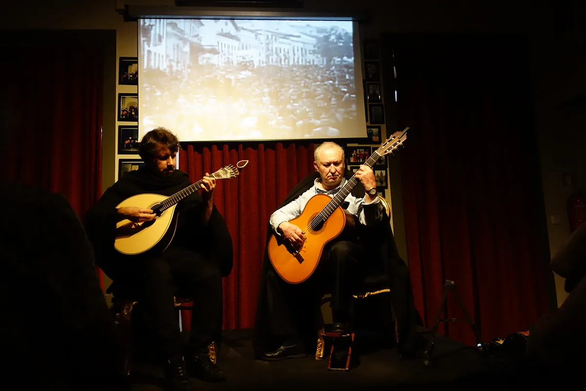 Coimbra Fado ao Centro intimate performance venue on Rua do Quebra Costas