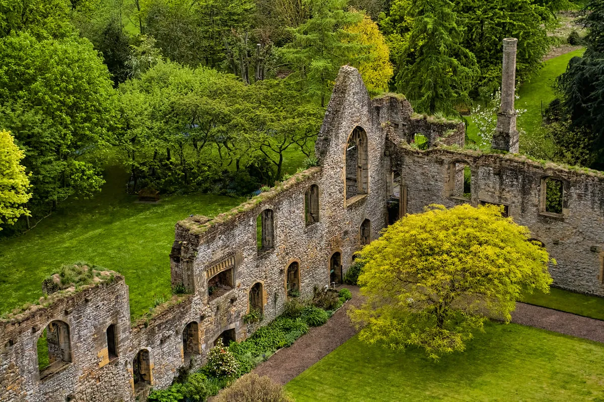 Bishop's Palace Faro Architectural Features Guide