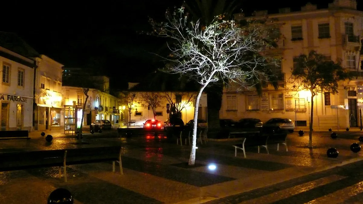 Faro Nightlife: Historic Area's Best Evening Spots