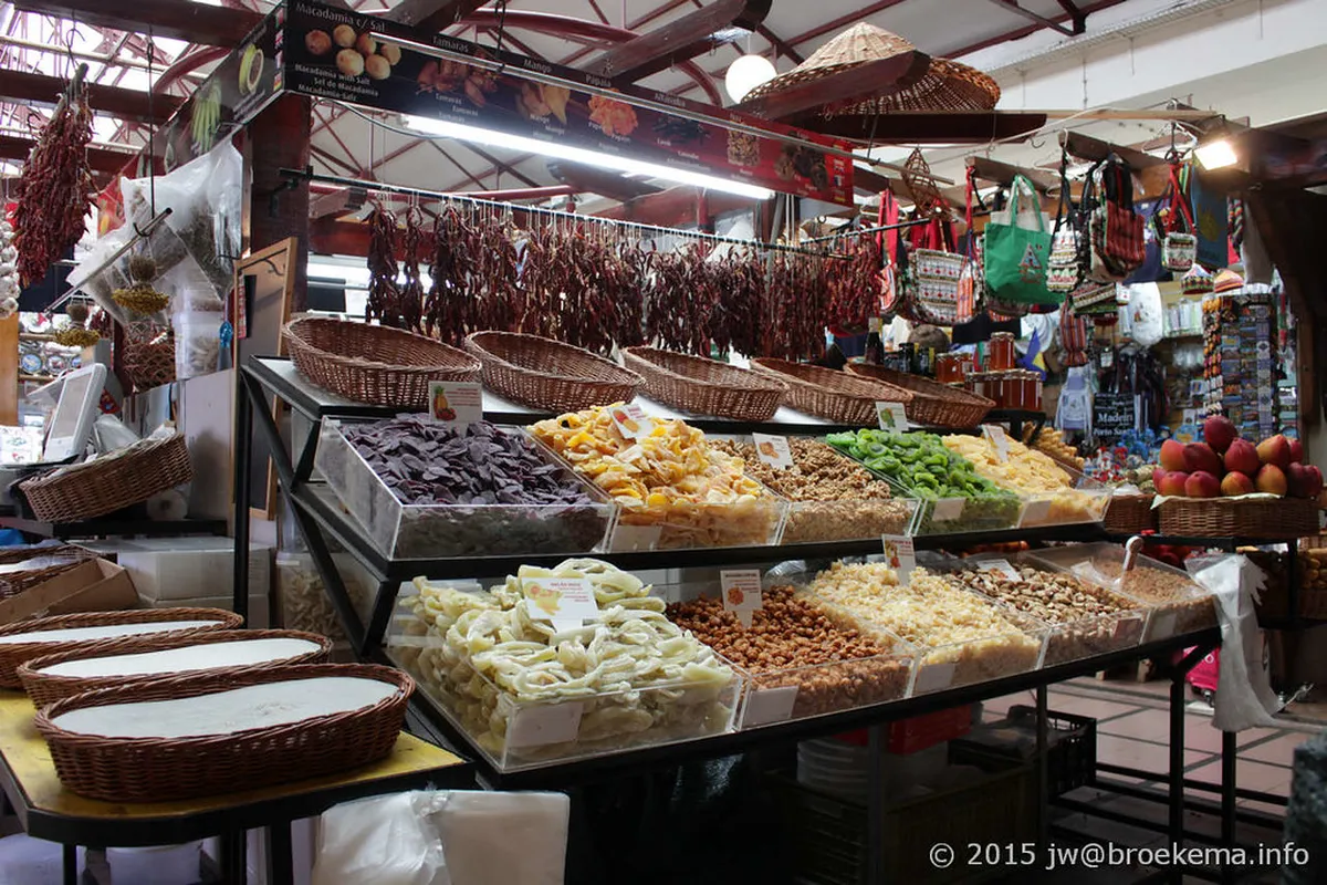 Savor Funchal Old Town: Best Food Experiences 2025
