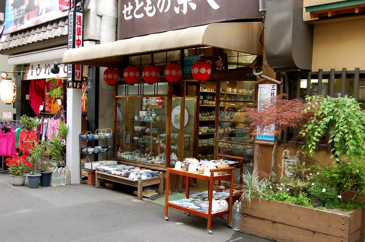 Discover Traditional Shops in Funchal Old Town