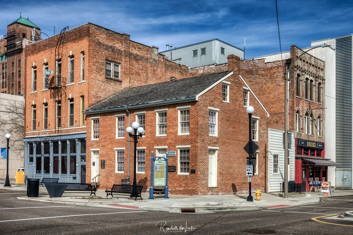 Discover Unusual Historical Places in Funchal 2025