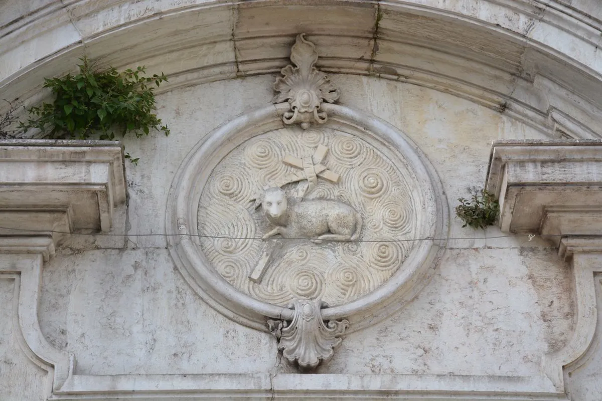 Alfama Street Food Guide: Lisbon's Culinary Gems