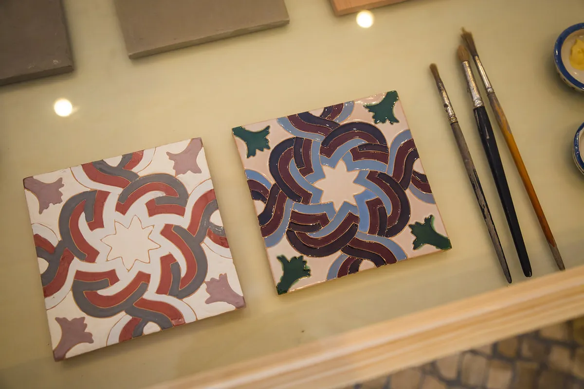 Best Azulejo Painting Workshops in Lisbon for 2025