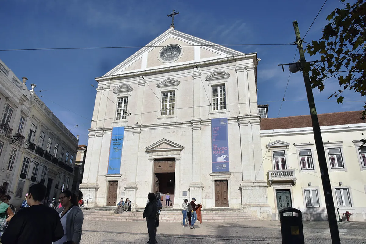 Exterior facade of São Roque Church in Lisbon's Bairro Alto, a striking Jesuit landmark with historic stonework