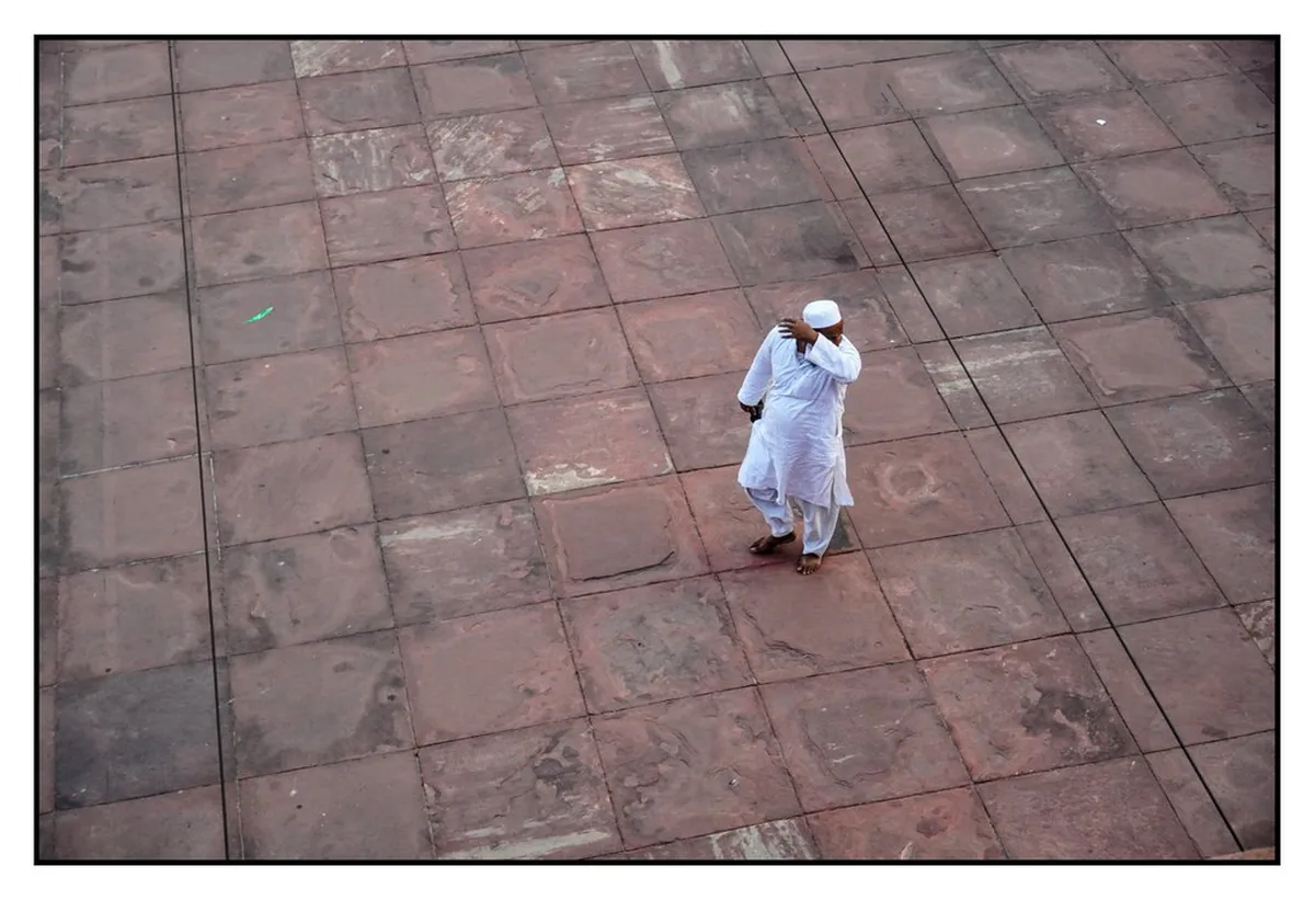 Book Lisbon Street Art Tours 2025: Your Guide