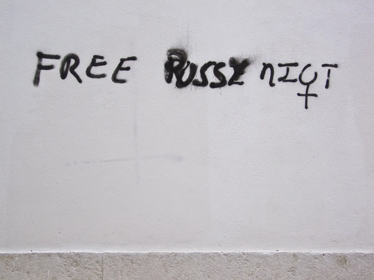 Discover Alfama: Free Walking Tour Lisbon Tips 2025