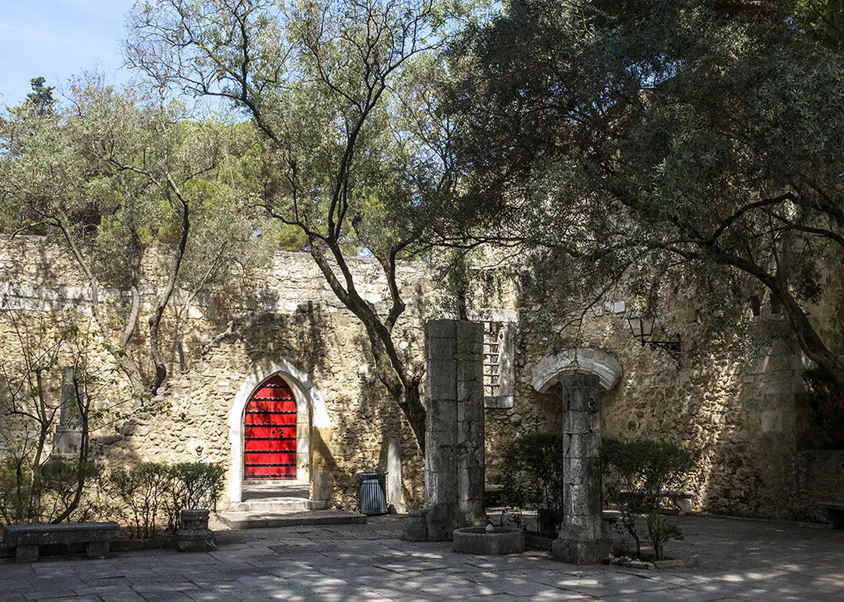 History of Alfama Lisbon: Uncover Ancient Facts