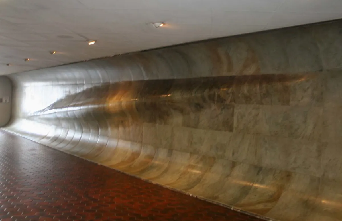 Discover Lisbon's Vibrant Street Art Neighborhoods in 2025