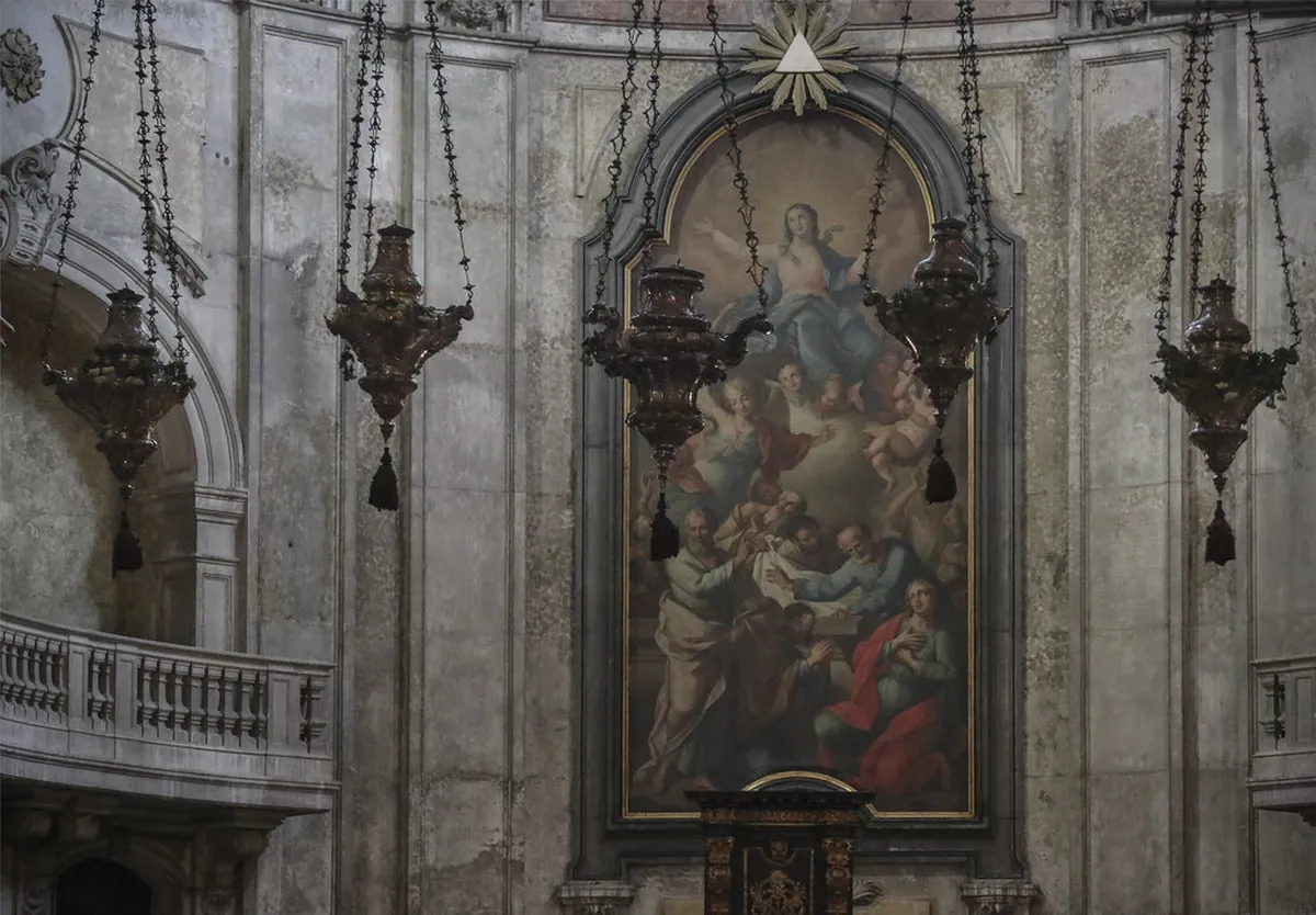 Visit Sé de Lisboa Cathedral: Lisbon's Oldest Church Guide