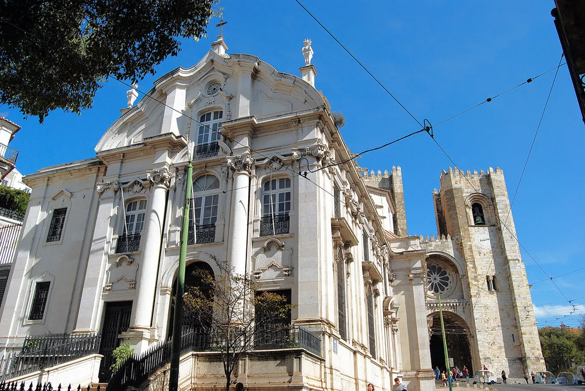 Lisbon Cathedral Ticket Price in 2025: Your Guide