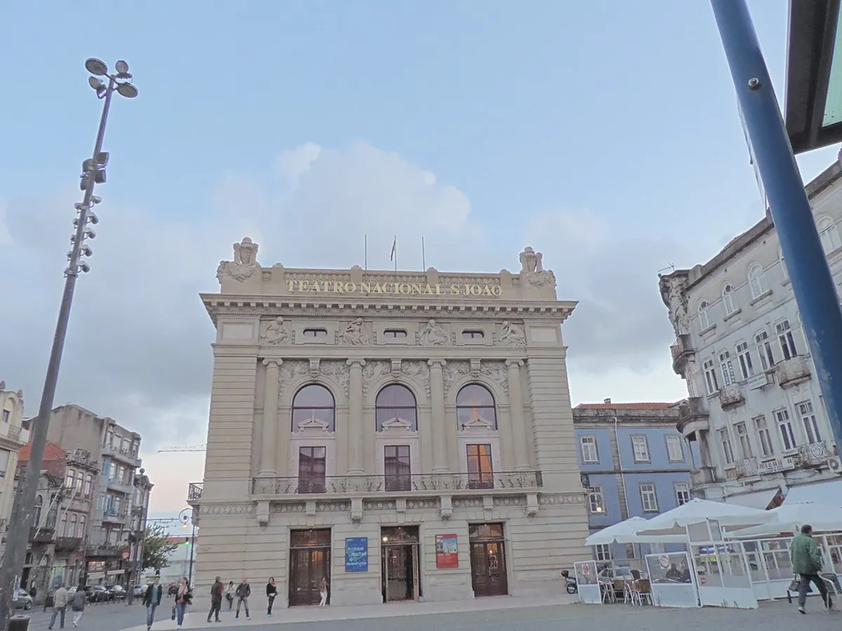 Porto theater Batalha district showing the historic venue entrance and surrounding square atmosphere